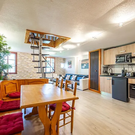 Et Castle Apartment *