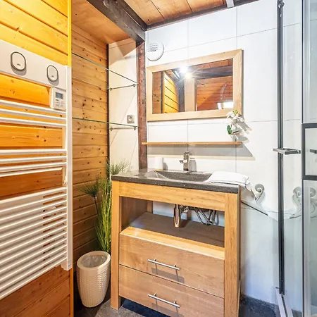 & Castle - Beau T3 En Vieille Apartman